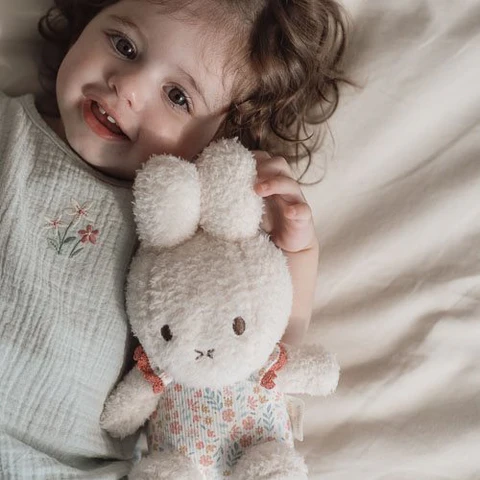 PELUCHE MIFFY LUCKY BLOSSOM 20cm – Image 5
