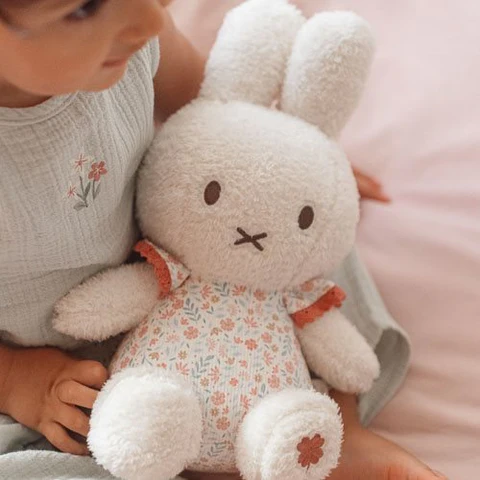 PELUCHE MIFFY LUCKY BLOSSOM 20cm – Image 4