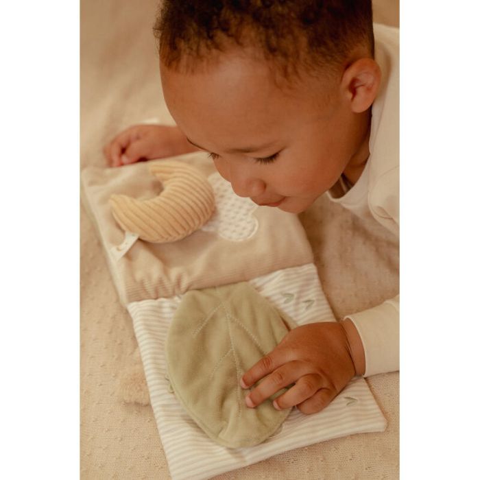 Livre activites tissu newborn – Image 4